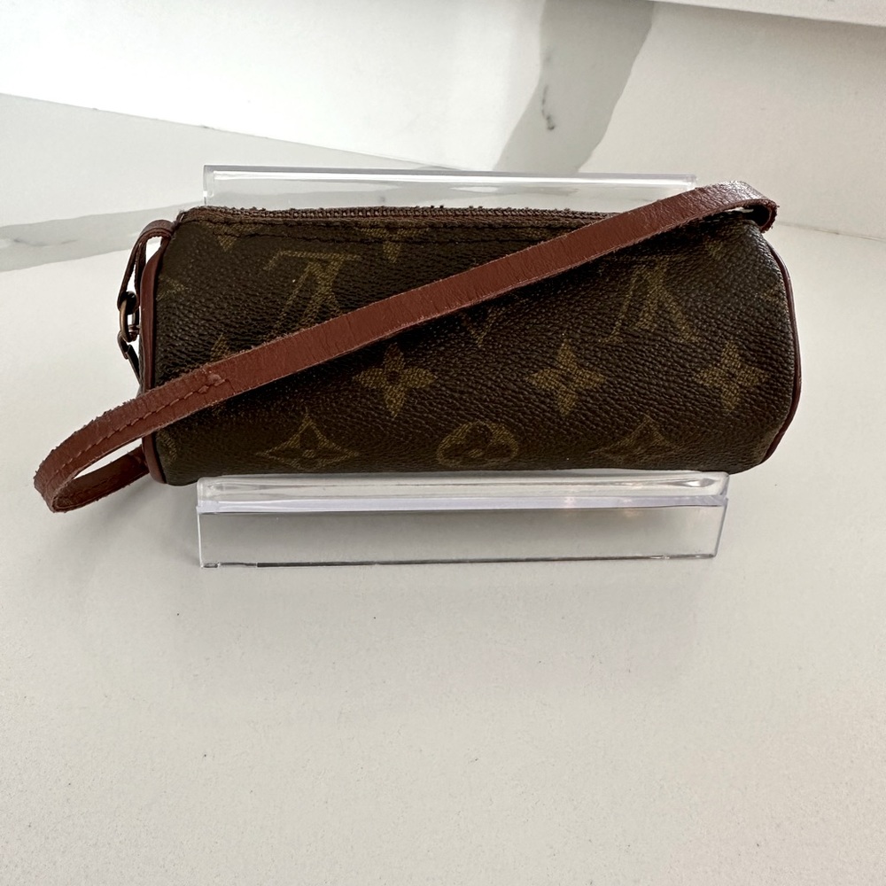 AUTH Louis Vuitton Monogram Papillon Pouch